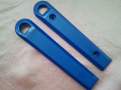 对负有责任的主管人员和