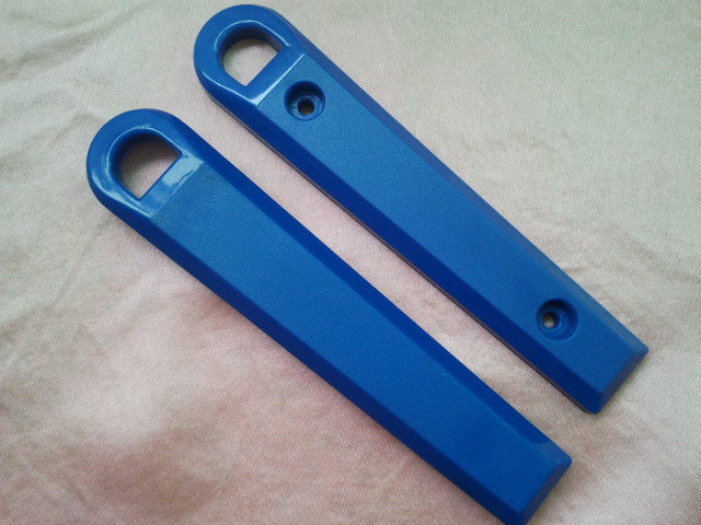 对负有责任的主管人员和其他直接责任人员依照前款规定处罚