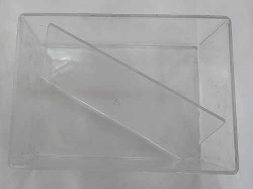 本集团的注塑模具销售额及塑胶产品的销售额於出售东莞汇科完成後有所下降