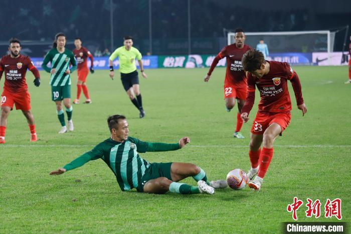 体坛观察：全新国足启程