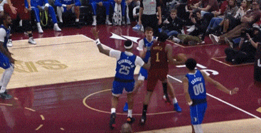 哈登低迷致骑士惨败独行侠 雪中送炭难救颓势