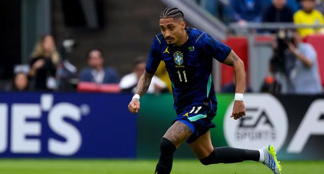 拉菲尼亚伤情再引巴萨担忧 右腿肌肉刺痛或影响