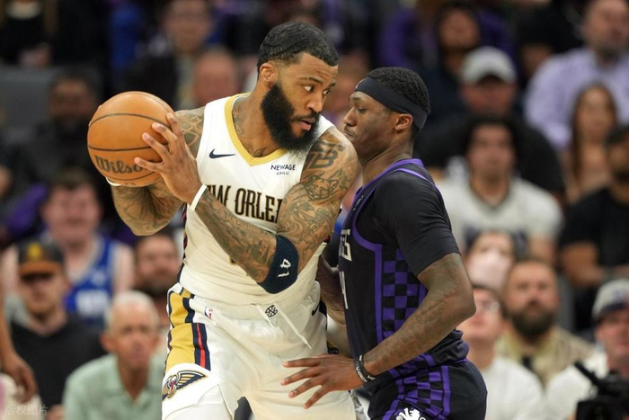 锡安低迷致鹈鹕惨败 球迷质疑领袖表现