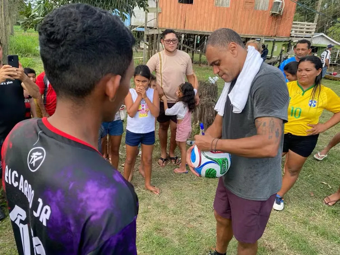 内马尔能否出战世界杯引巴西名宿热议 罗纳尔迪