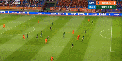 云南玉昆主场1-2浙江 高迪绝杀染红引争议